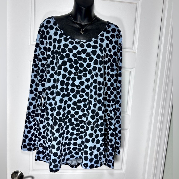 Lularoe Lynnae 2X - Picture 1 of 6